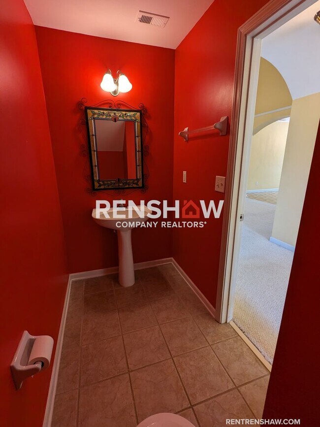 Foto del edificio - Spacious 4/2.5 Arlington Home Now Availabl...