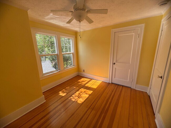 Foto del edificio - 2 Bedroom 2 bath Townhome in Davenport
