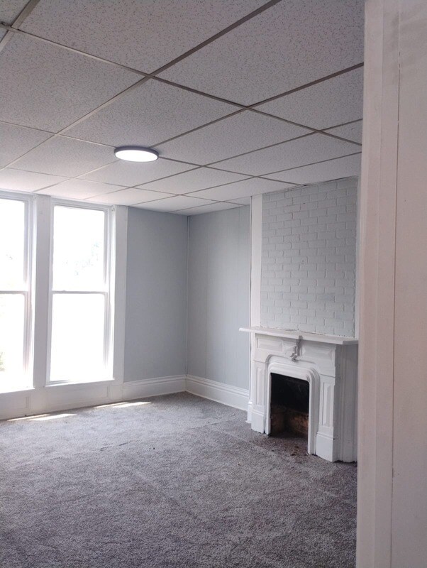 Foto del edificio - 2531 W Main St