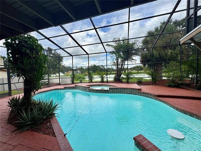 Foto del edificio - 3904 Sweetleaf Dr