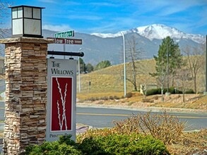 Building Photo - Willows at Printers Park Apartments