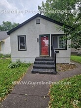 Building Photo - 4541 5th Ave S