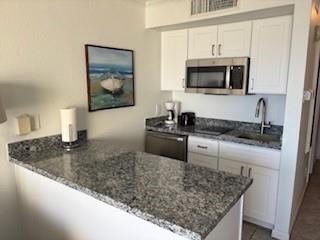 Building Photo - 6300 Seawall Blvd