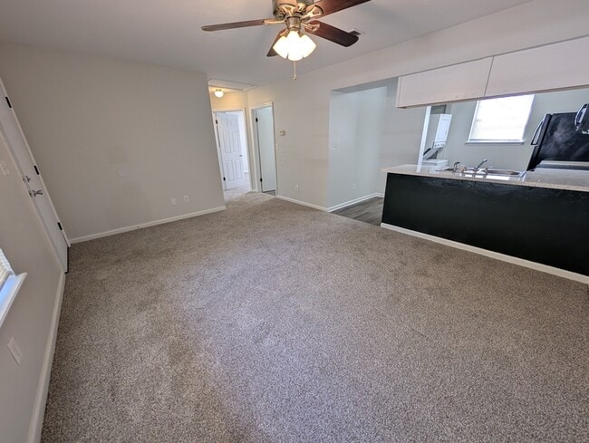 Photo - 2350 Horne Ave Apartment