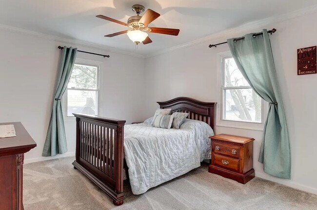 Foto del edificio - 735 Reckord Rd