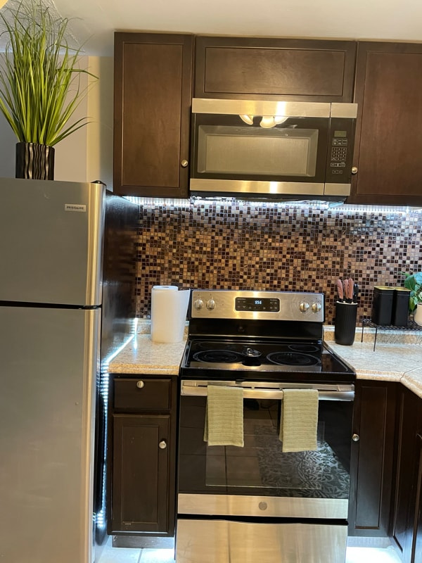 Foto del edificio - 888 W Lombard St