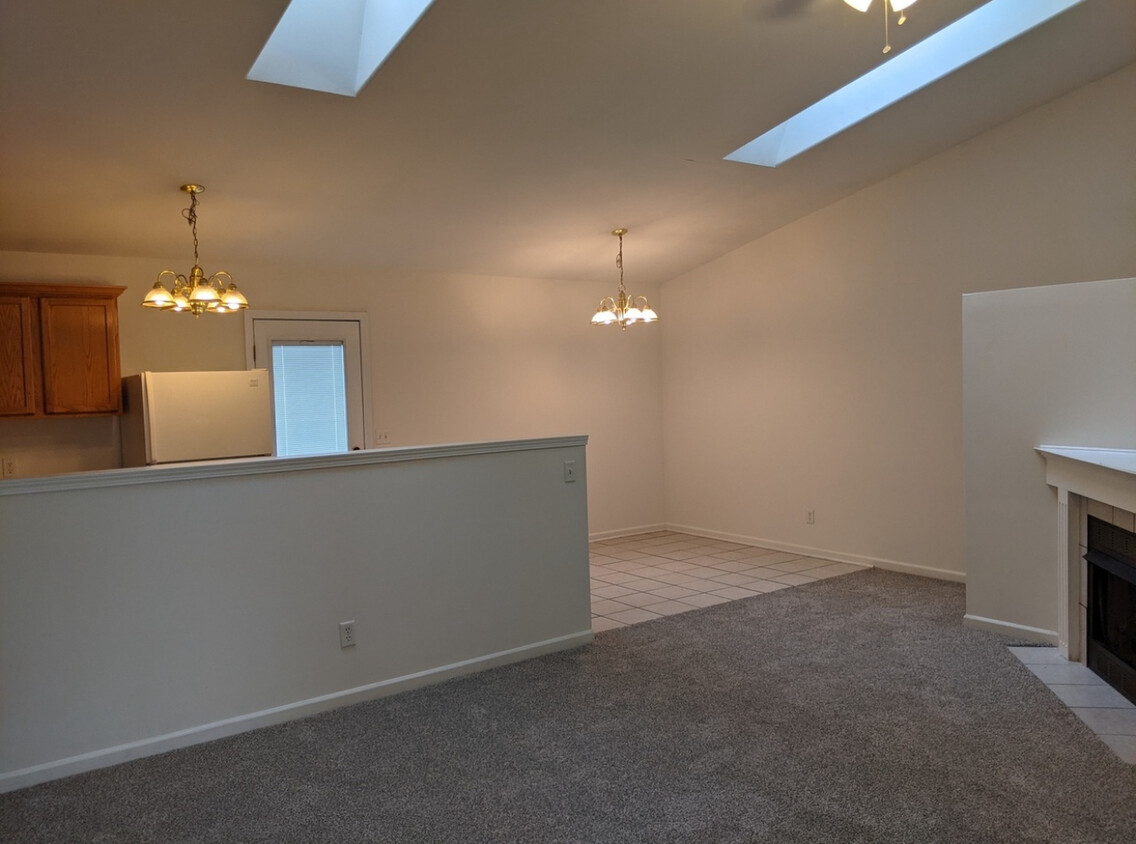 Dining Room - 1487 Stonefield Dr