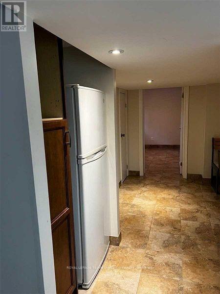 Building Photo - 360 East Ave