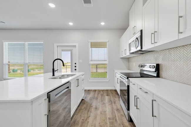Building Photo - 4 Bedroom New Construction Midlothian