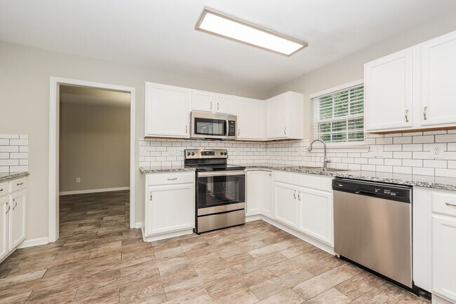 Foto del edificio - 1411 Weston Ln