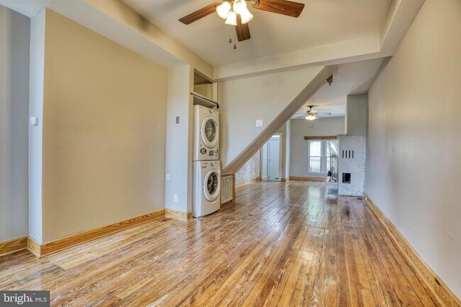 Foto del edificio - 343 E 21st St