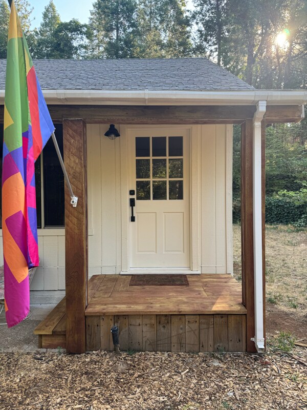 Foto del edificio - 2633 Crystal Springs Rd