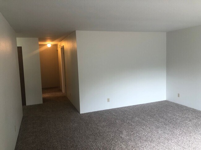 Foto del edificio - 3 bedroom, 1 bath house in Springfield!