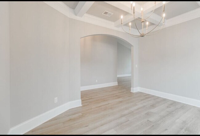 Building Photo - 5001 Lincoln Reece Ln