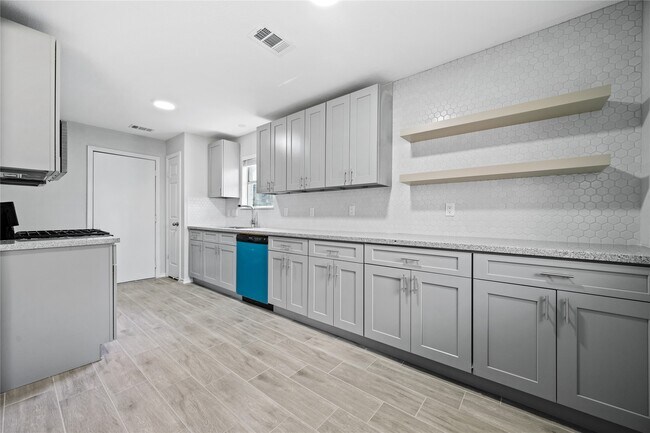 Foto del edificio - 20109 Misty Pines Dr