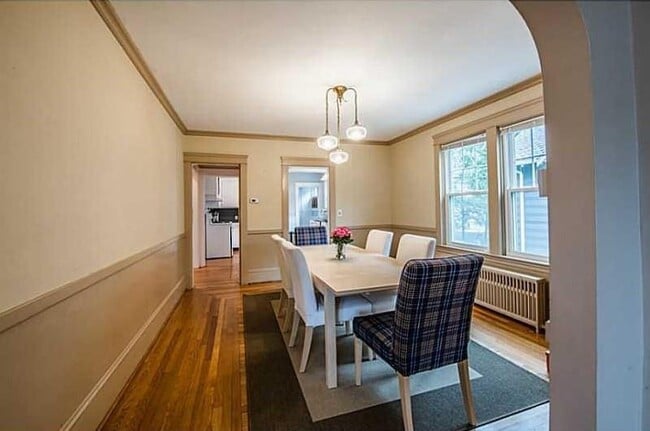 Building Photo - 99 Oak Hill Ave