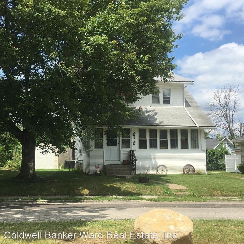 Foto principal - 3 br, 1.5 bath House - 226 Highland Blvd