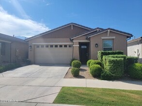 Building Photo - 9825 E Talon Ave