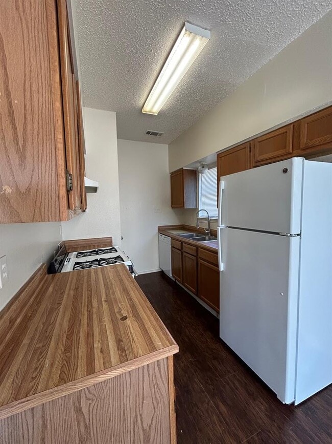 Foto del edificio - 1113 York Castle Dr