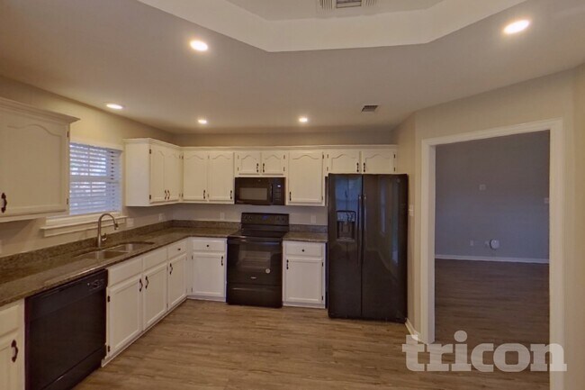 Foto del edificio - 1012 Brookhaven Dr