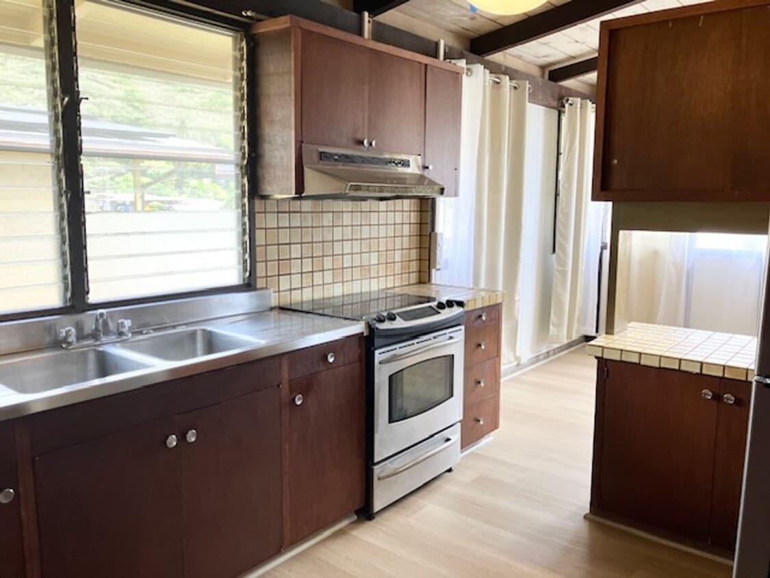 Spacious Single Family Home in Waialae-Kah... - Waialae-Kahala Spacious 3 bedroom & Den, 2...