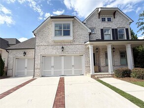 Building Photo - 6220 Bellmoore Park Ln