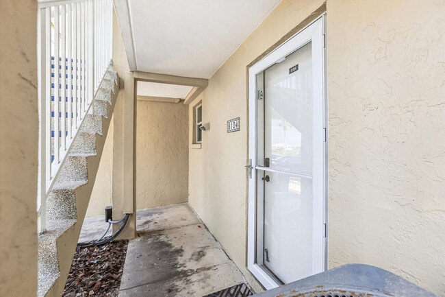 Building Photo - 7900 A1A S
