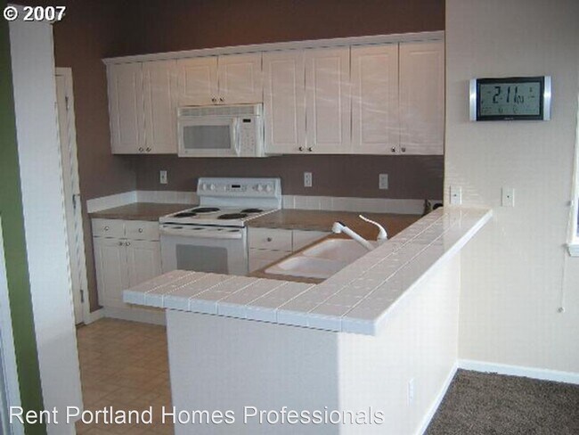 Foto del edificio - 3 br, 2.5 bath House - 6960 SW Stanford Court