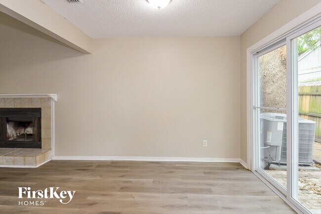 Foto del edificio - 1045 N 23rd St