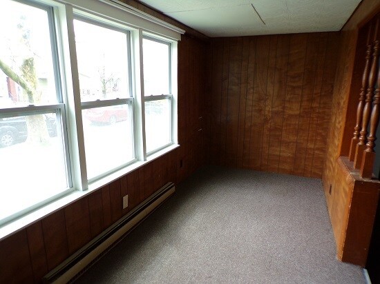 Building Photo - 2422 Whitney Ave