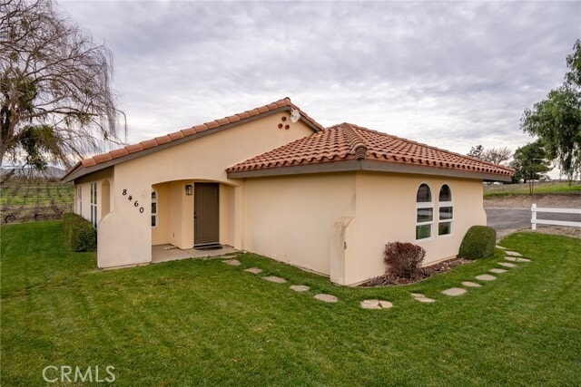 Building Photo - 8460 Magdalina Dr