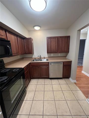 Building Photo - 14512 Cazado Dr