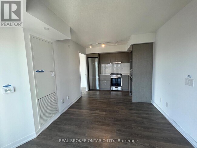 Photo du bâtiment - 219 Dundas St E