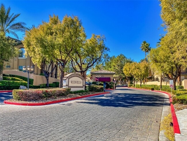 Foto del edificio - 1608 Cardinal Bluff Dr