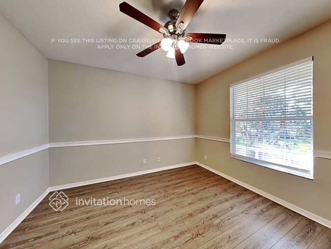 Building Photo - 7631 Blue Spring Dr