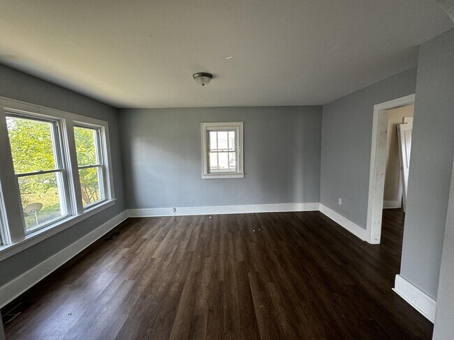 Foto del edificio - 425 Eagle School Rd