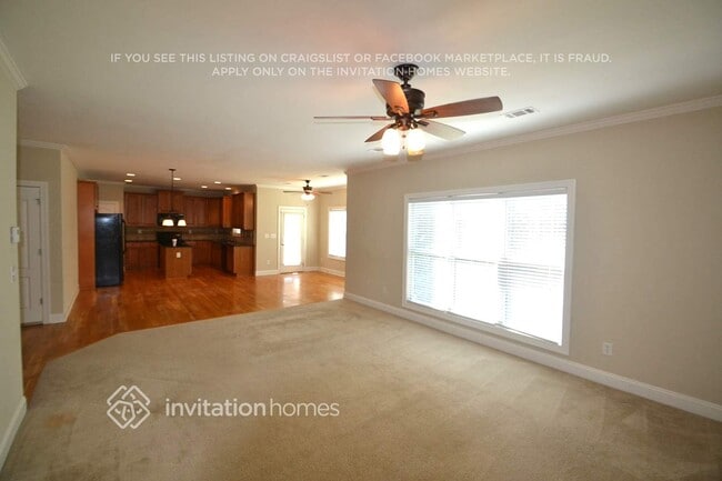 Building Photo - 463 Strawberry Walk