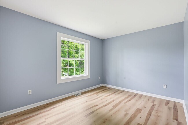 Foto del edificio - 11259 Edgewood Dr