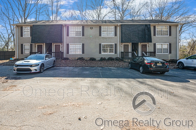 1936 2nd St NE Unit Apt 1, Center Point, AL 35215 Condo for Rent in