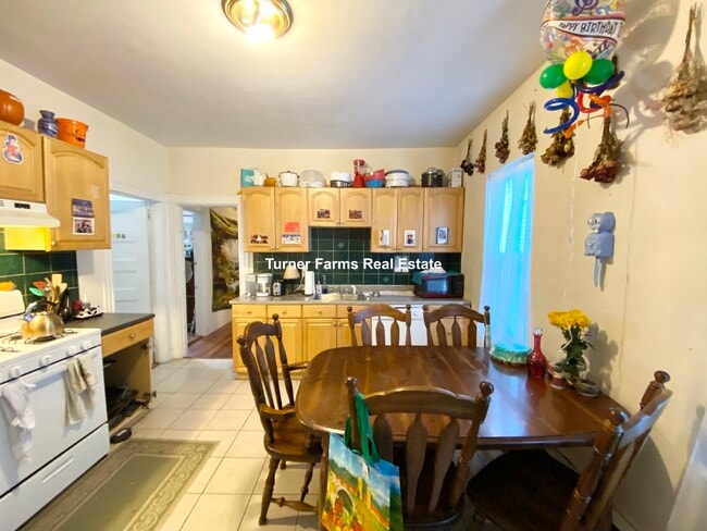 Building Photo - 34 Darling St