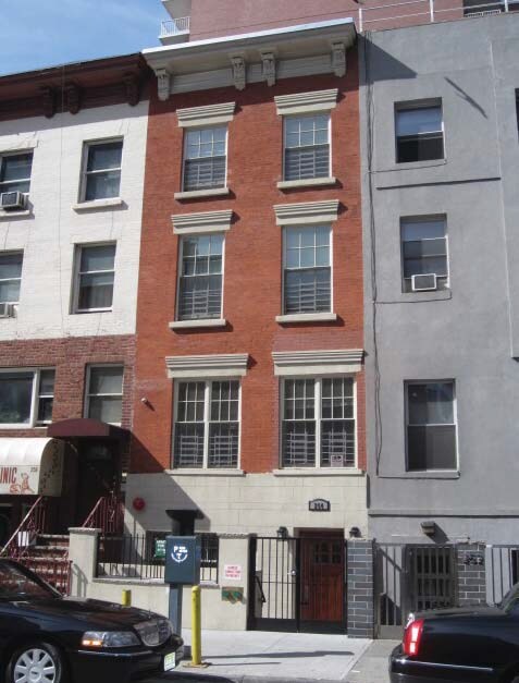 Building Photo - 254 E 33rd St
