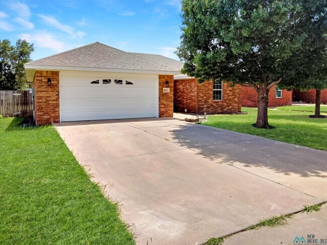Foto del edificio - 4417 Sandstone Dr