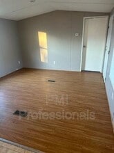 Building Photo - 929 Cranor Rd