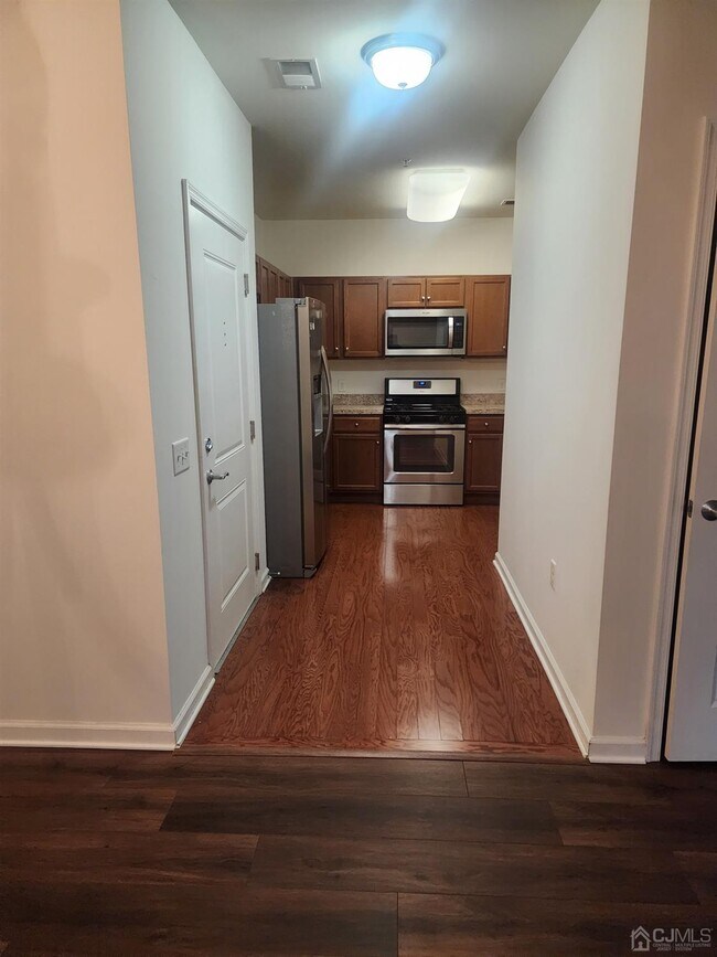 Foto del edificio - 822 Liberty Ct