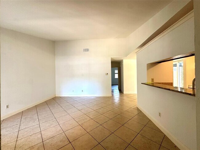 Foto del edificio - 4510 Brown Bark Pl