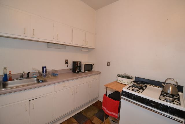Foto del edificio - 923 W Waveland Ave