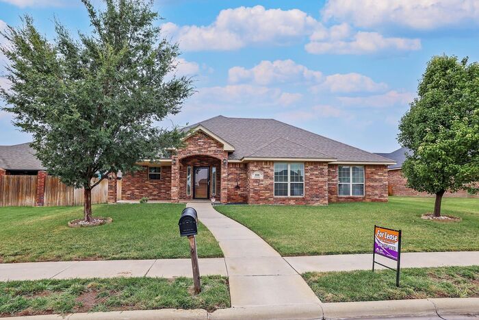 Primary Photo - 8108 Knoxville Dr