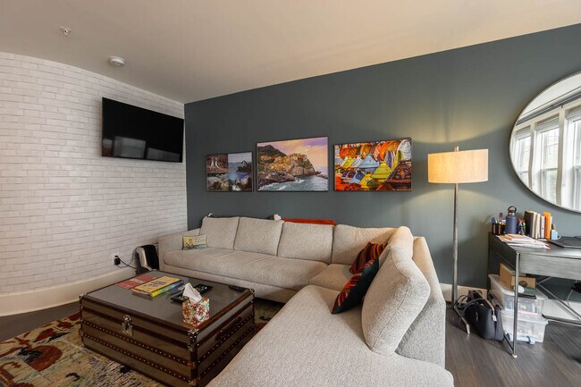 Foto del edificio - 3401 Sherman Ave NW