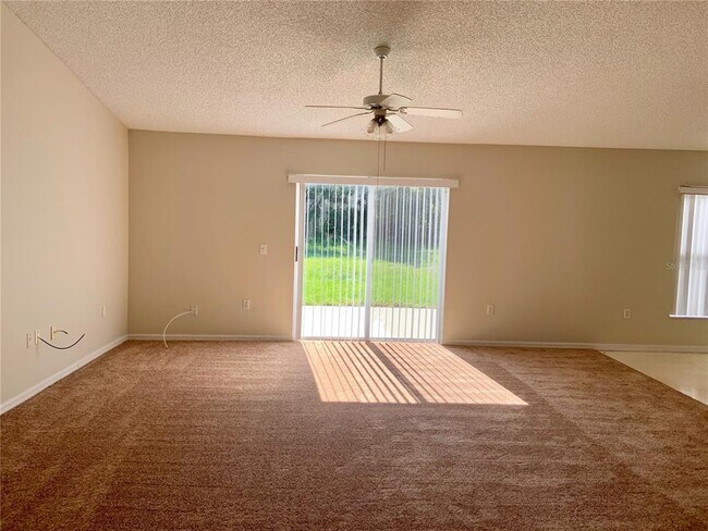 Foto del edificio - 3087 Blaine Cir