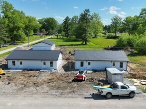 Building Photo - 574 N Virgil St
